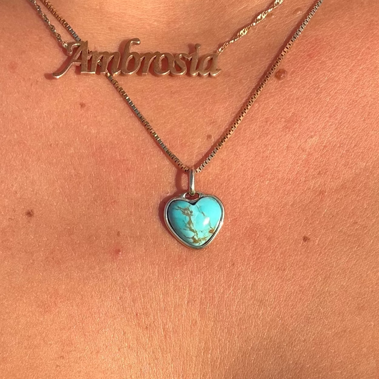 14K Arizona Turquoise – Heart Lock