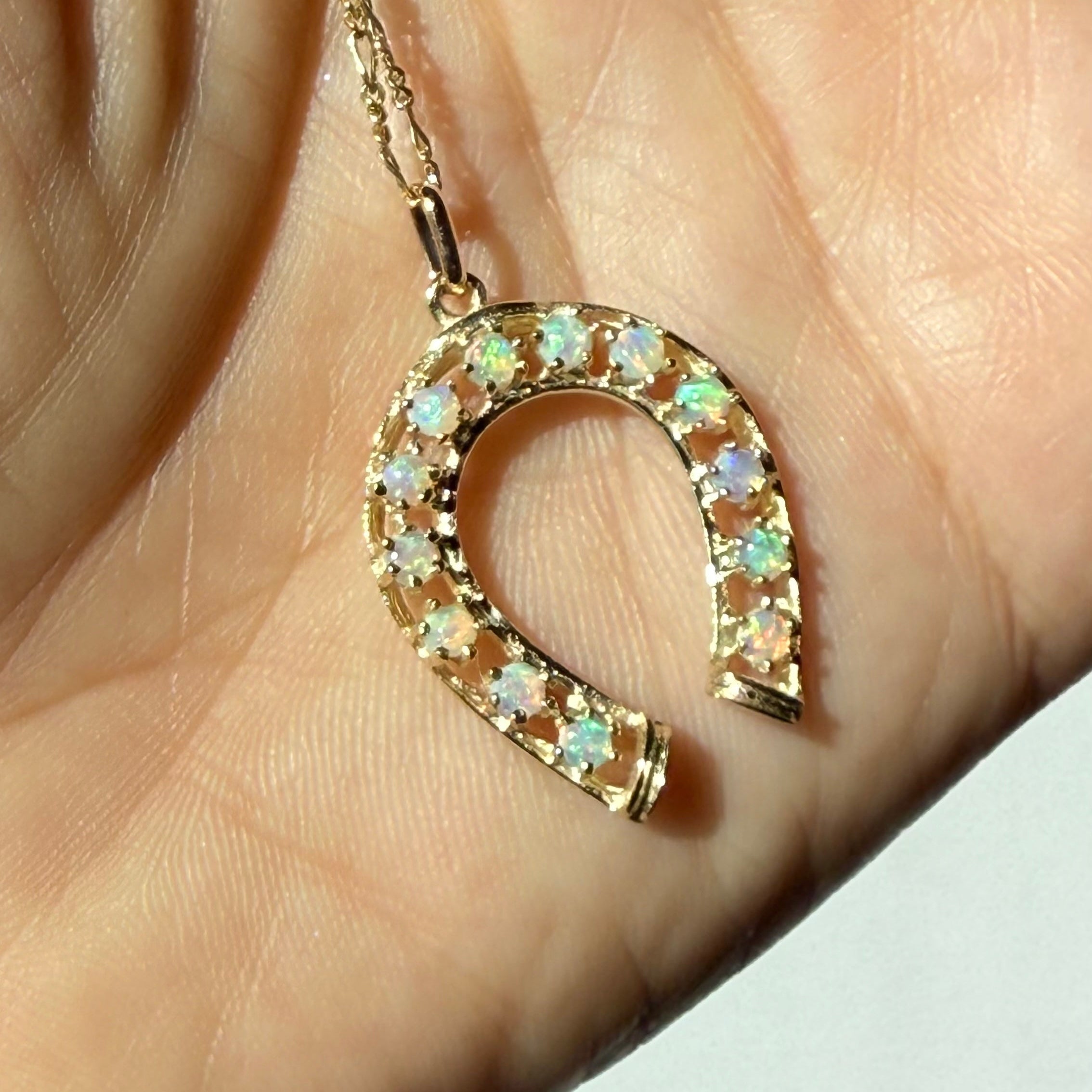 14K Vintage Jelly Opal Horseshoe Pendant