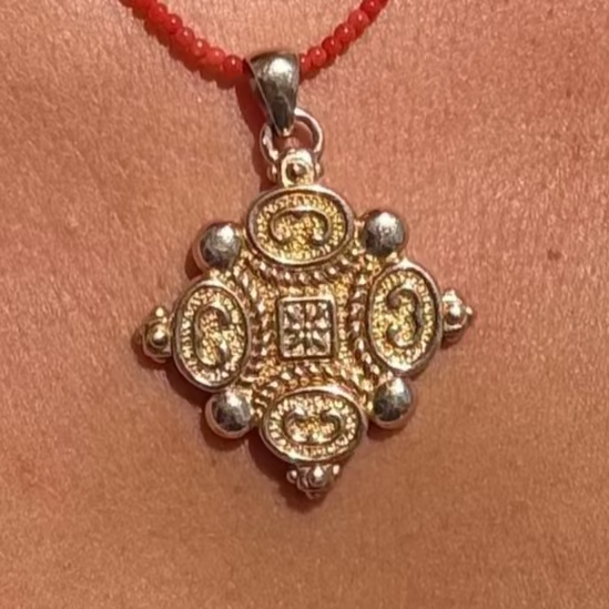 14K Vintage Quattro Foglie Pendant