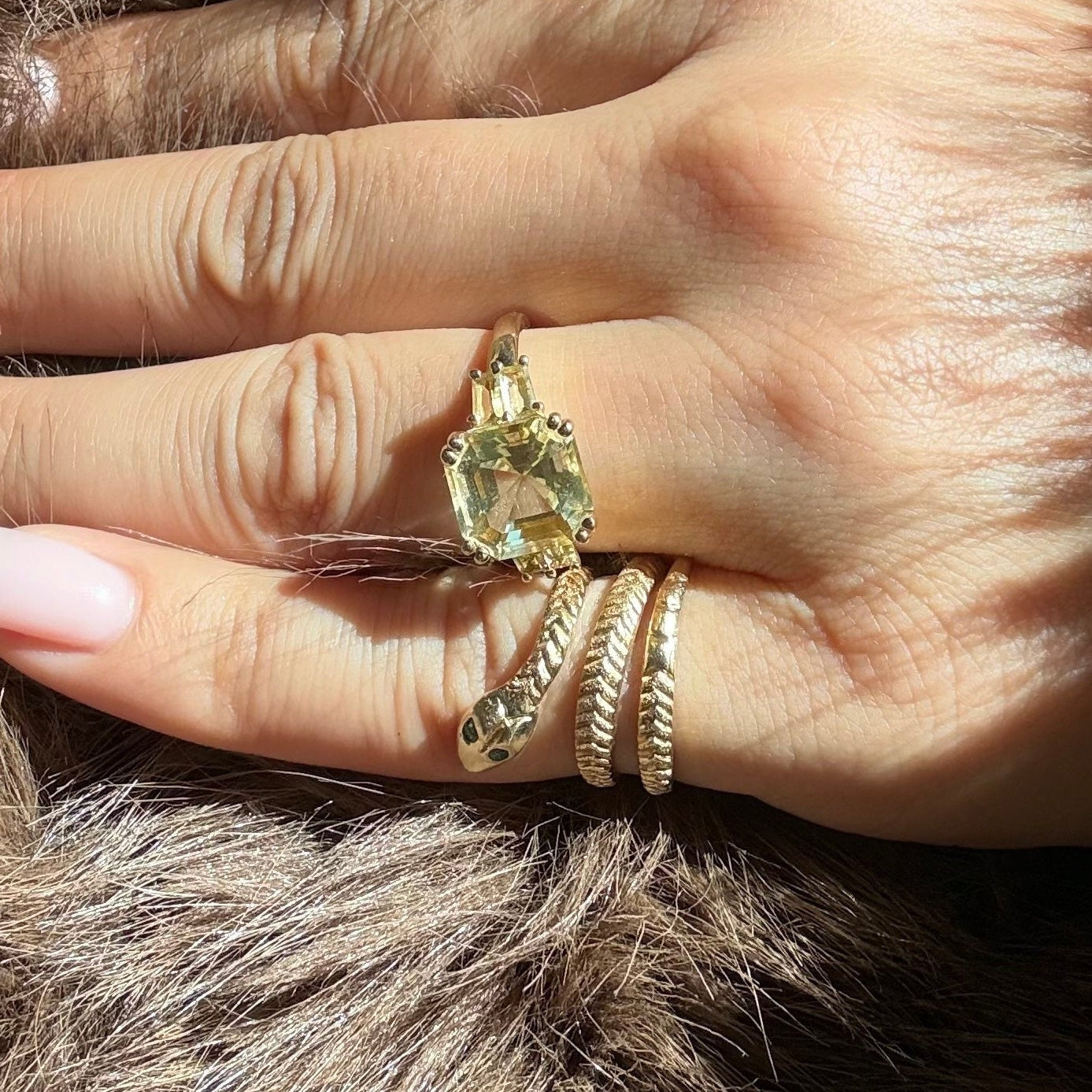 Vintage 14K Citrine Triptych Ring