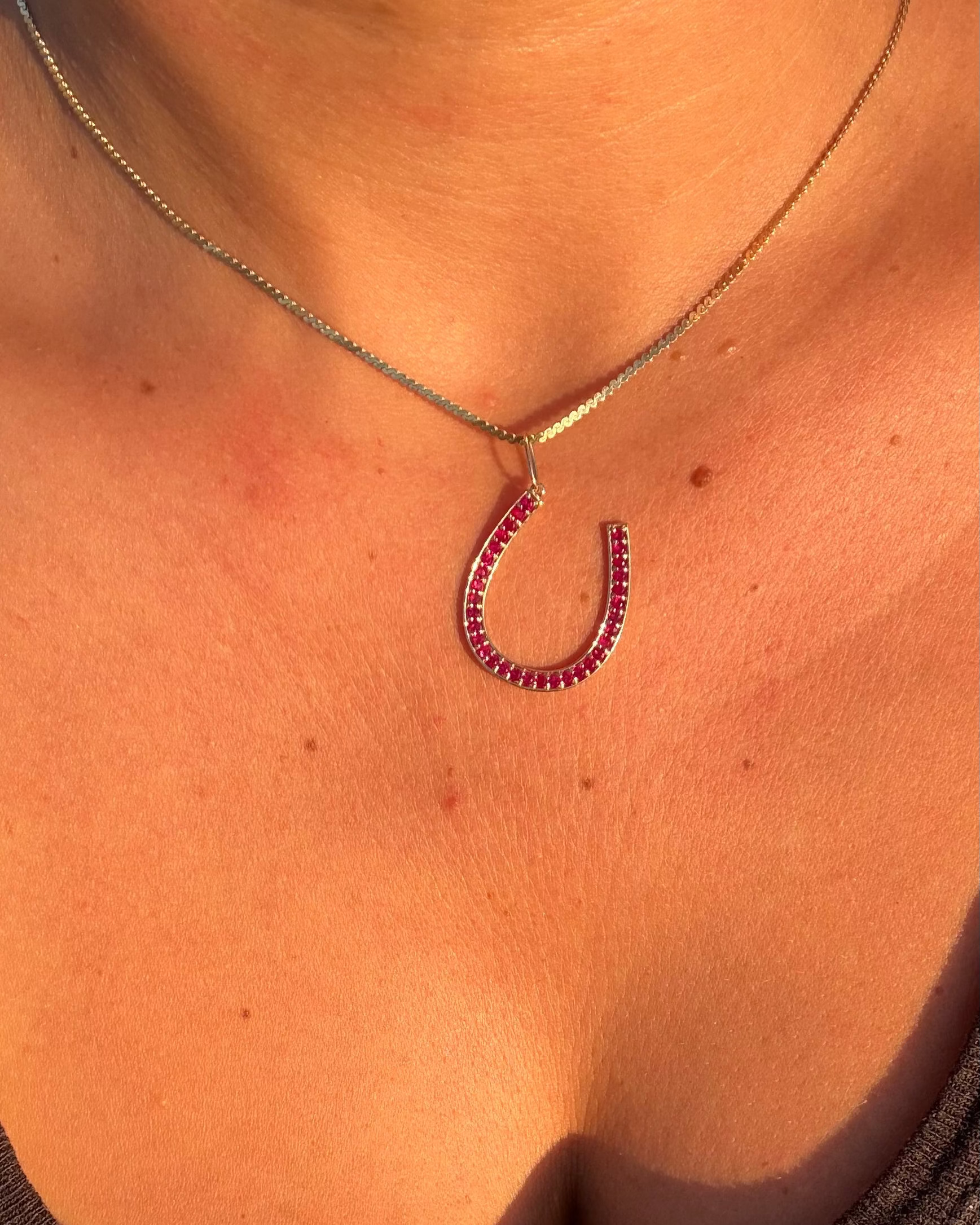 Lucky Horseshoe Collection | 14K Gold Pendant