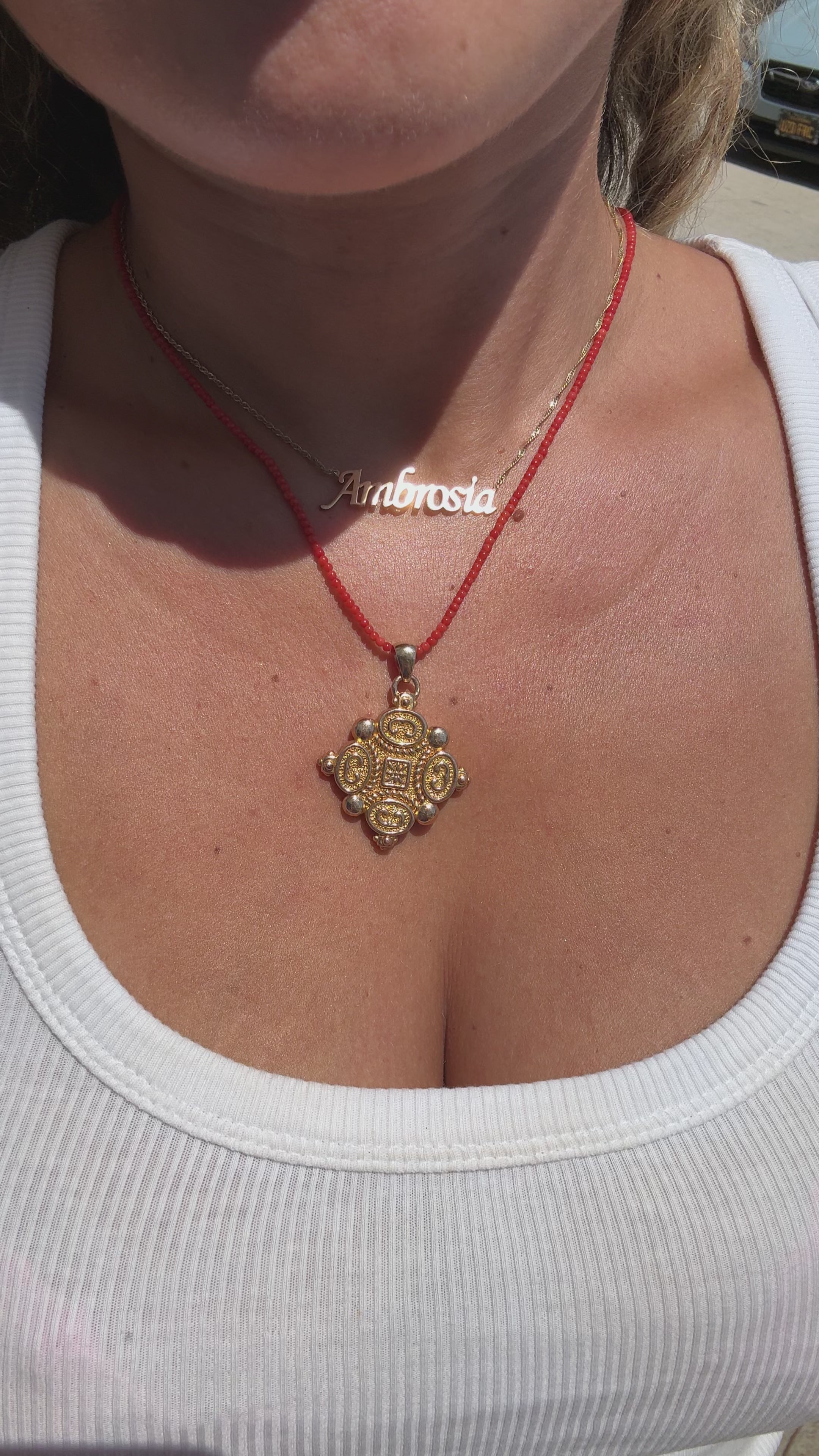 14K Vintage Quattro Foglie Pendant