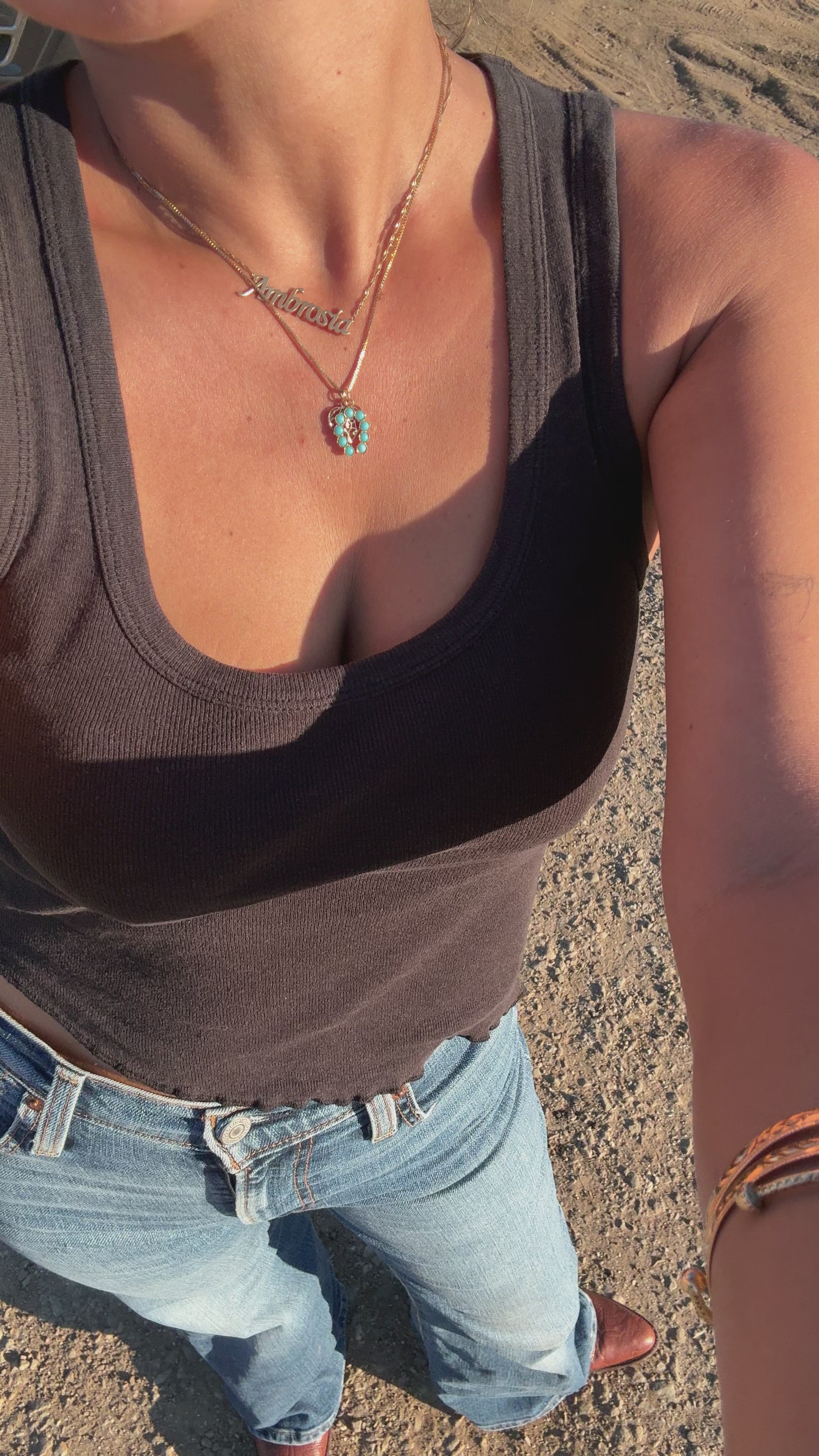 14K Vintage Turquoise Horseshoe